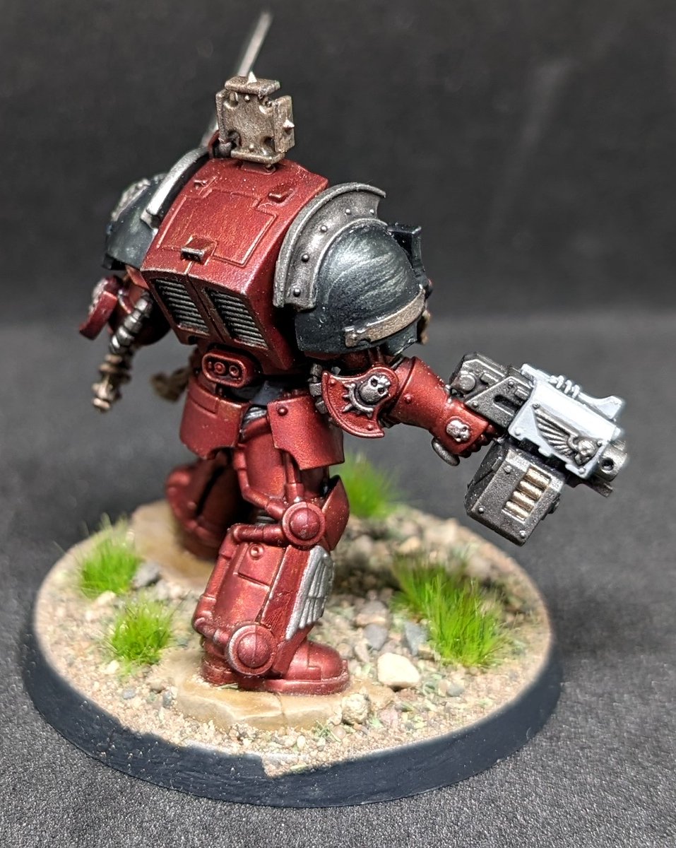 Theironpainter's tweet photo. I haven't posted in a while, so here's a finished Captain in terminator armour for the crimson lancers.
#WarhammerCommunity #PaintingWarhammer #painting https://t.co/rS5ZNM0hJK