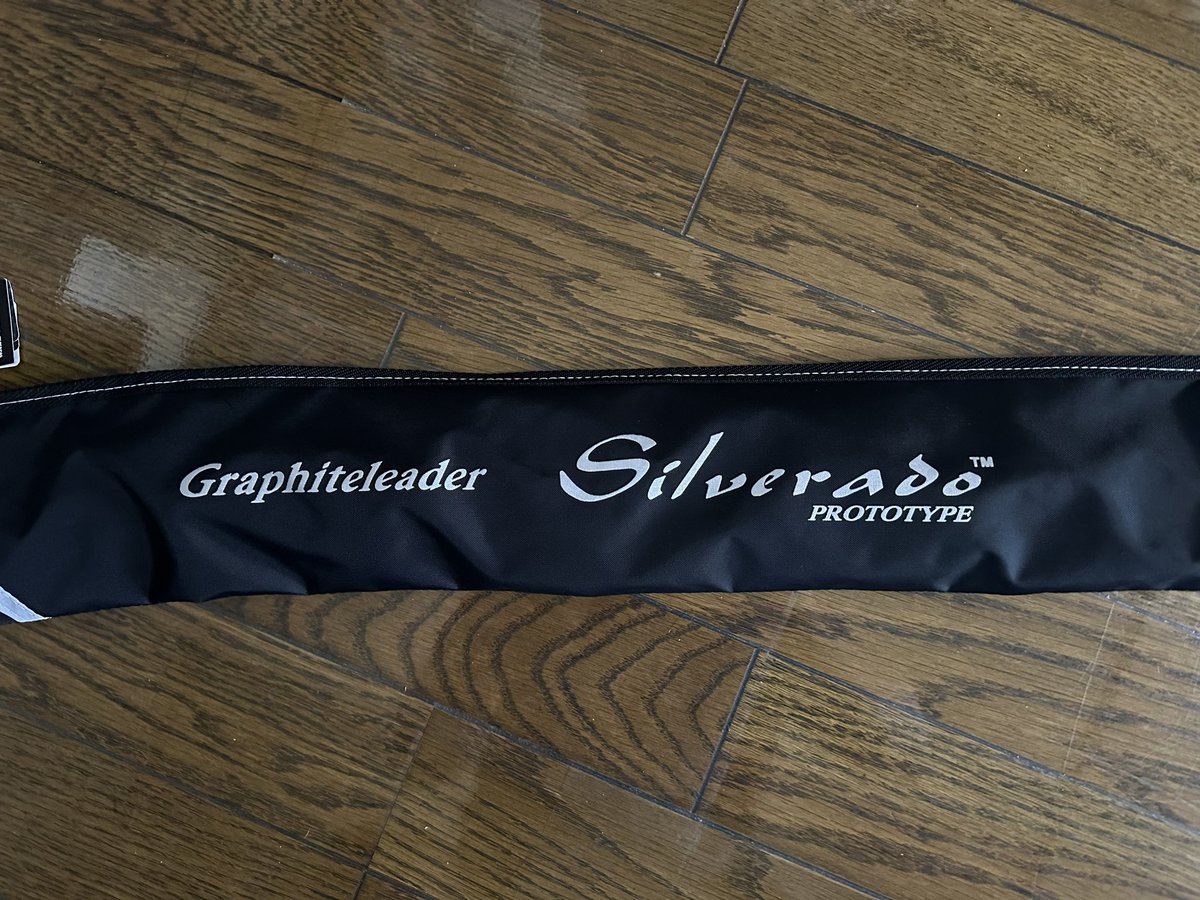 roushi2018's tweet photo. #オリムピック
22 #シルベラード #プロト #GSILPS-832M
を、購入。
#Daiwa
#22イグジスト
#PC LT3000-XH
と合わせ #チニング !
数年振りの #淀川 #兵庫県 で #チヌ を釣る! https://t.co/TZ4yXlFcuL