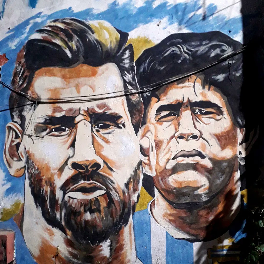 ContArts's tweet photo. #Wallpainting Messi Maradona, Garcha Road, Kolkata #art #streetart https://t.co/gtGwn4N7oM
