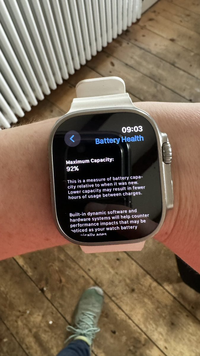 Battery life taking hit on my Apple Watch Ultra. 

#AppleWatch #batterylife