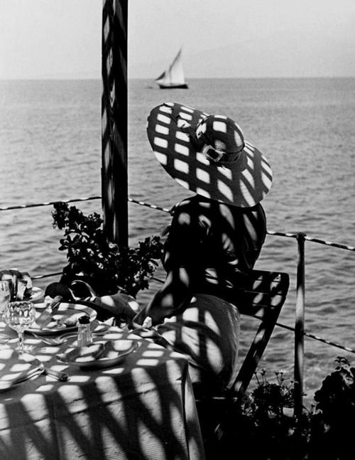 Paul Wolff, Bay of Naples, 1930