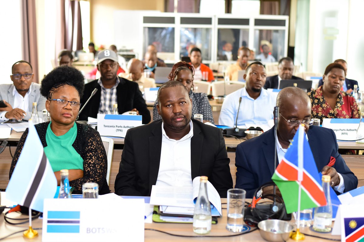 MOESNA_67's tweet photo. ISCOS held a workshop, 4th - 5th April, 2024  to review &amp; validate the final draft RMTP for the ESNA Region &amp; Western Indian Ocean Island States at PrideInn Azure in Nairobi.  In attendance were delegates from the pvt.sec &amp; gvts of KE, TZ, UG, ZM, BW, Bl, EG, SZ, MG, MZ, NA &amp; RW. https://t.co/OgtxVRFDkt