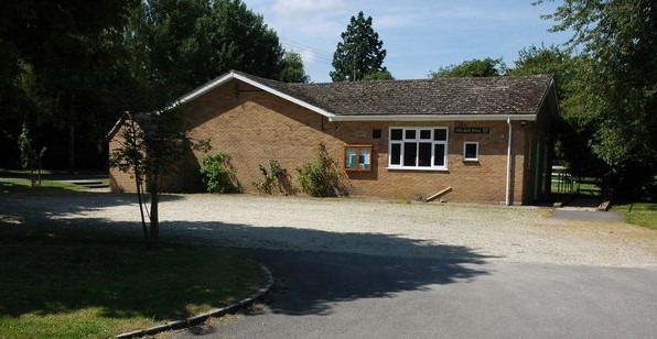 The mobile police station will be at Oddington village hall today from 10am till 2pm. Please come along, have a chat and get any crime prevention advice you may need. You can also sign up to Community Alerts, where you can get local crime notifications #stowpolice