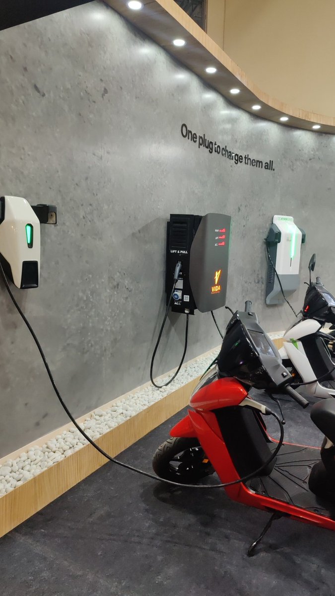 Adarsh Mehta tweet media