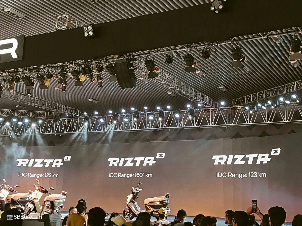 All new #AtherRizta comes in 2 models
- Rizta S for ₹1,09,999 in 3 colors
- Rizta Z starting at ₹1,24,999 in 7 colors

And the Halo helmets are priced at:
- Halo Bit for ₹4999
- Halo for 14,999 (₹2k discount for those who pre-ordered)

Deliveries commence in July 2024

(2/3)