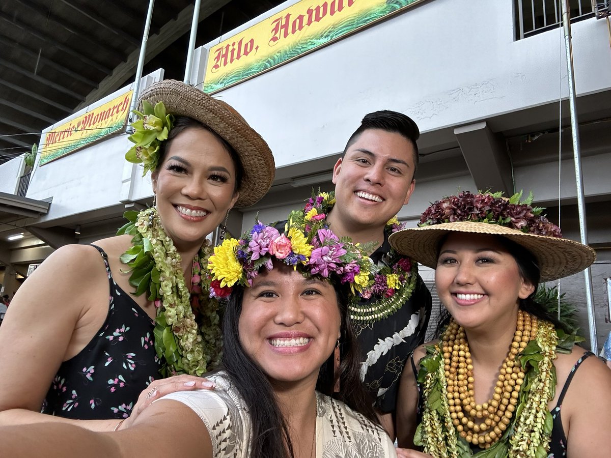 DillonAncheta's tweet image. KAHIKO NIGHT 2024🖤 #MerrieMonarch 

Mahalo Laha’ole Hawai’i for sponsoring our looks tonight.
