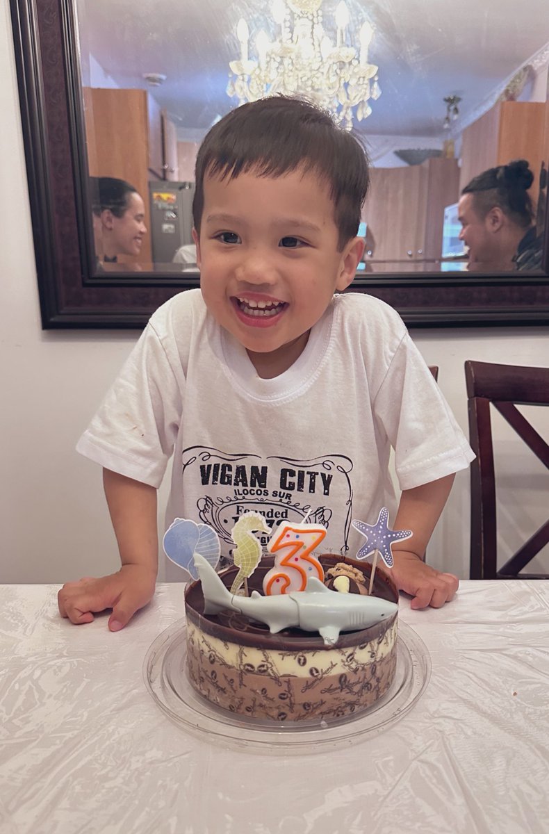 omgitsela's tweet photo. Happy 3rd birthday my Ryry 💚 I love you forever! My little sharky boy 🦈 @rscee https://t.co/Y8UsBFAuc1