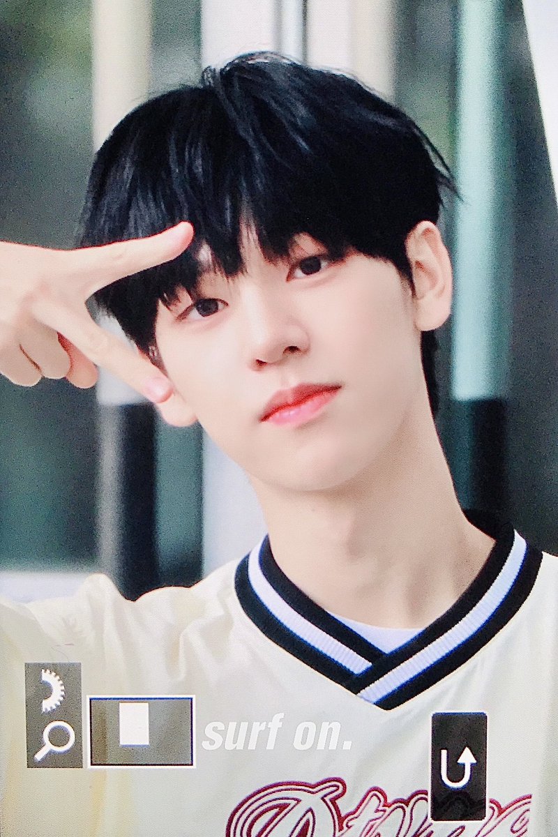 surfon218's tweet photo. 240406 미니팬미팅 프리뷰

🥰

#드리핀 #DRIPPIN #김동윤 #동윤 #DONGYUN https://t.co/w9Bk2SjQXQ