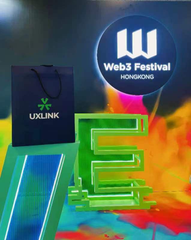 UXLINKofficial's tweet image. Saturday vibes at @festival_web3 with snippets of the Uxlink team! If you're in Hong Kong, come say hi or drop us a DM to connect. Excited for great conversations and connections! #Web3FestivalHK #Networking #HongKong #Web3Festival
