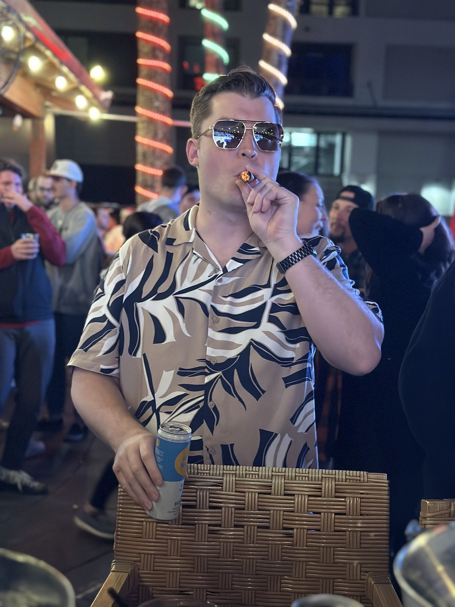 BigSeanQ_'s tweet photo. Bama natty celebration starts now https://t.co/bx5eklUV2N