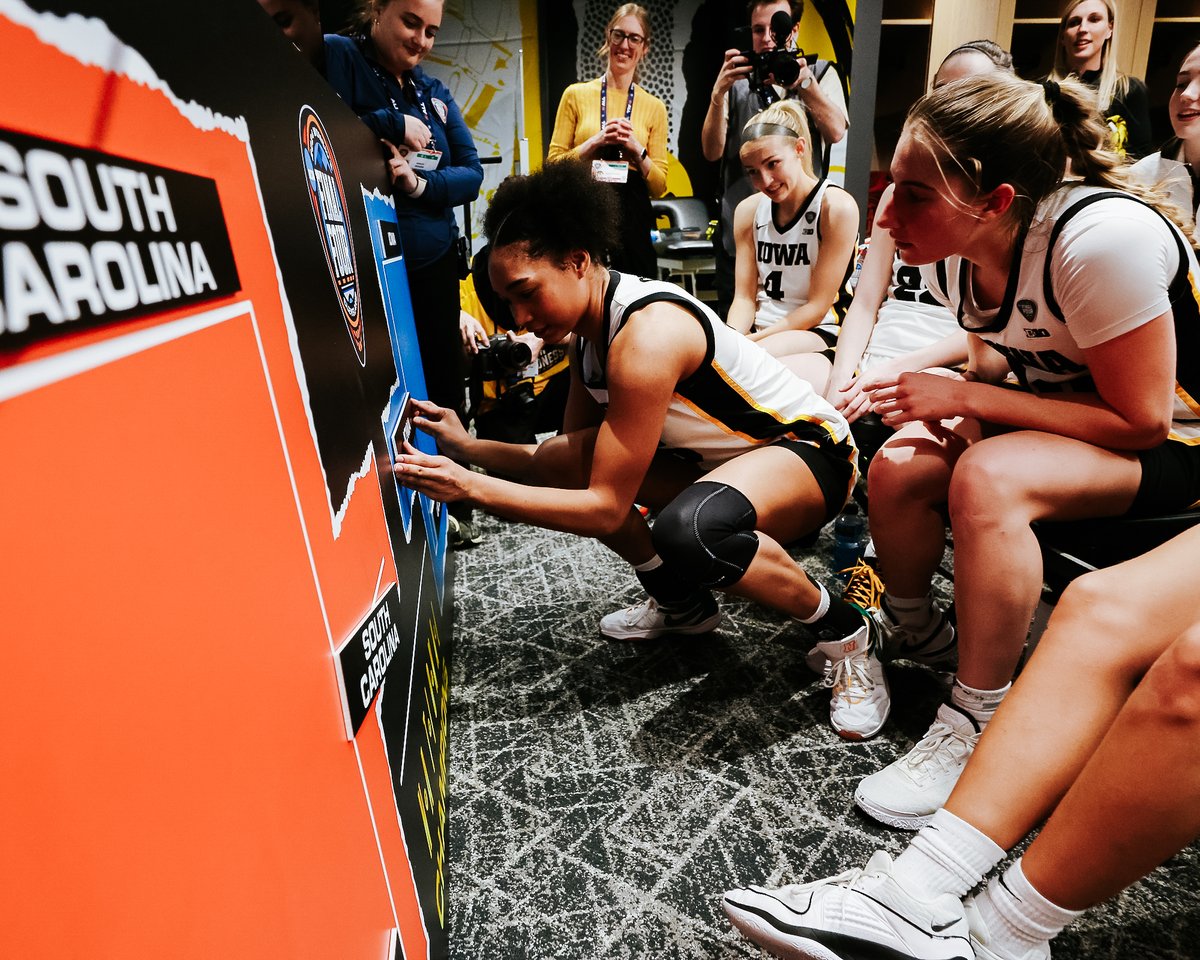 Iowa Women's Basketball tweet media