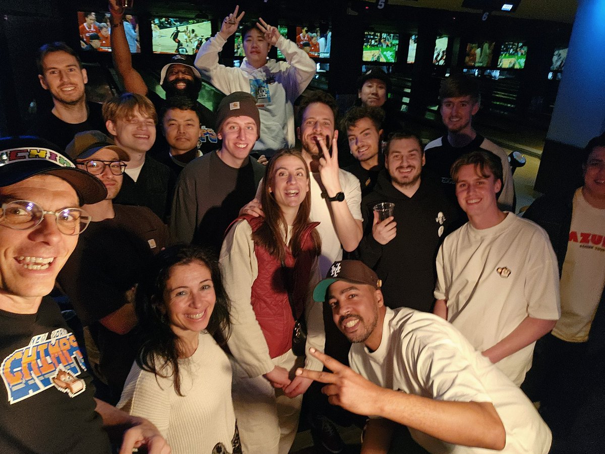 Gn from NYC, the the final !CHIMP 🗽

IRL is always incredible, Chimpers go hard. ❤️🐵