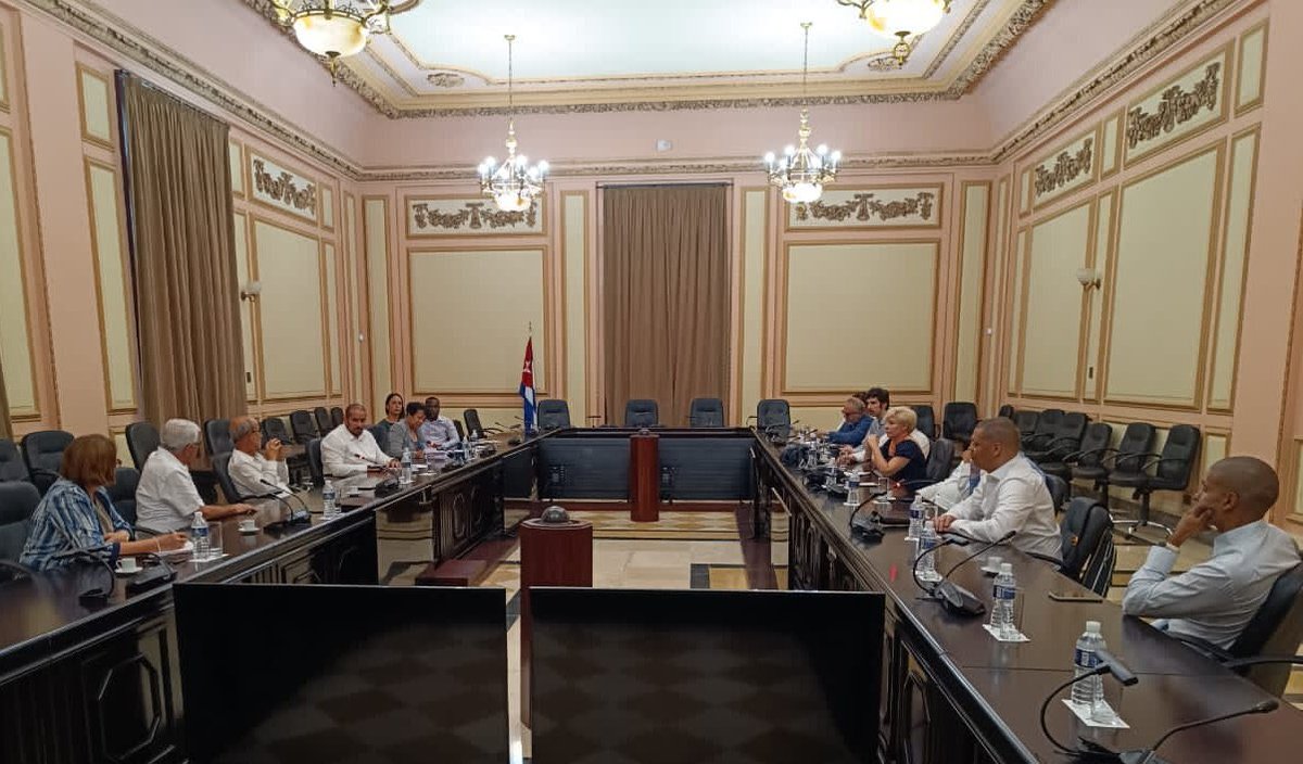 #Cuba-#USA: A delegation from New Jersey, headed by State Senator Gordon Johnson @GordonJohnsonNJ, met in Havana with executives of the International Relations; Economic Affairs; & Education, Culture, Science, Technology and Environment Committees of @AsambleaCuba🇨🇺.