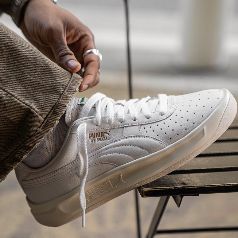 AD: ALMOST LIVE via SNS

WMNS Jordan Retro 4 'Vivid Sulfur'
-> sovrn.co/1mpxq8z

Puma GV Special 'White/Frosted Ivory'
-> sovrn.co/ze4cmb4

Try code SNEAKERS