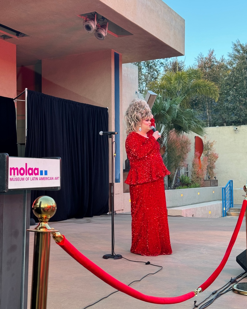 DrJoniLBC's tweet photo. What an eventful and fantastical evening at the Absolute Best of Long Beach Awards celebration!
It was an honor for #TeamD9 to present the 2024 District Hero Award to Mrs. Eileen Oien for her work within the District 9 neighborhood. Thank you to @molaa for hosting! https://t.co/kHB9gmgSx8