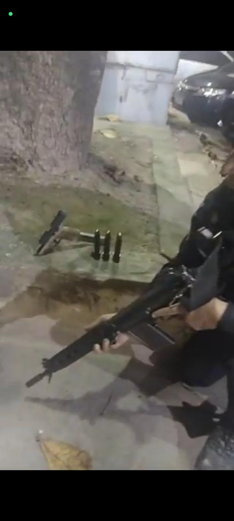 🚨 ATENÇÃO 🚨
Acaba de chegar via seguidores que os milícianos presos agora a noite no #babi na rua estrela Dalva são ( Reymar e mikael 157) parabéns <a href="/PMERJ/">@pmerj</a>  👏🏻👏🏻👏🏻👏🏻