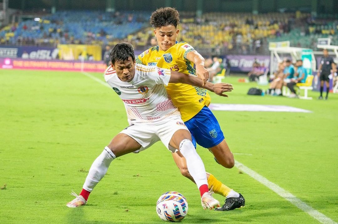 Mohamad Rakip : “Under the Kochi lights, victory tastes sweeter.”

#JoyEastBengal #EastBengalFC #ISL