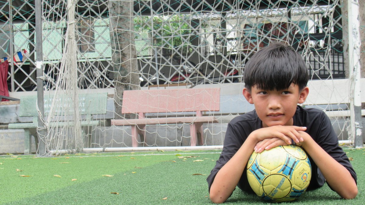 UNICEF_vietnam's tweet photo. This International Day of Sport for Development and Peace, let's celebrate the power of sport.

Sport is a powerful tool to involve children in group activities from an early age. It helps develop their social, learning and leadership skills.

#Sport4Dev #GirlsAreUnstoppable https://t.co/LXgmSGNOXf