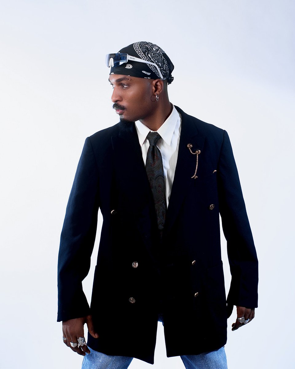 saintdanielstyl's tweet photo. Unstoppable 💪🏽
📸 @xxiistudios
#menfashion #menstyle #menwithstyle #menswear #explore #explorepage #mensclothing #menwithstreetstyle #fashioninfluencing #fashionbrand #streetstyle #streetwear https://t.co/UeKPxAjupO