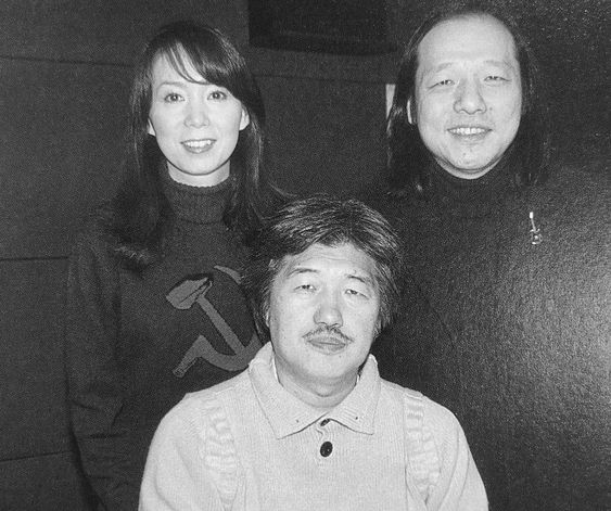 mickhakase's tweet photo. 竹内まりや凄いセーター着てるな(;'∀') https://t.co/nItuODrDmO