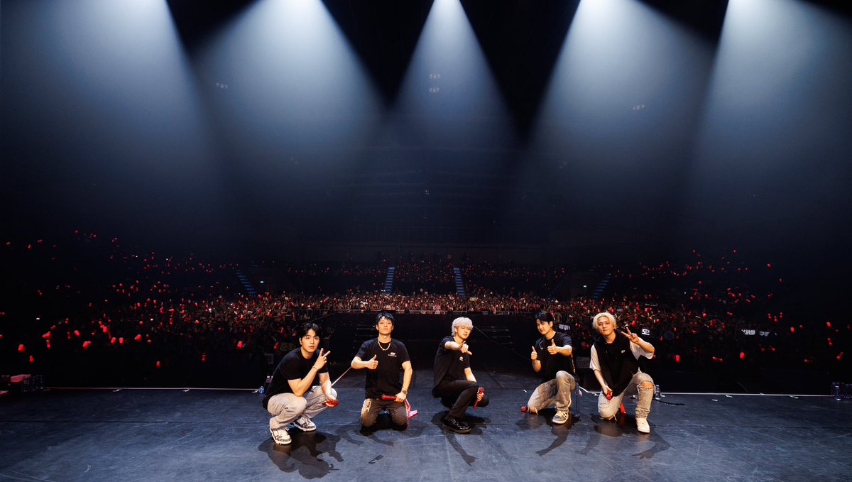 [#FORiKONIC]  

소중한 방콕 그 순간 🫶
 
#iKON #아이콘 
#2024_iKON_LIMITED_TOUR_GETBACK #방콕