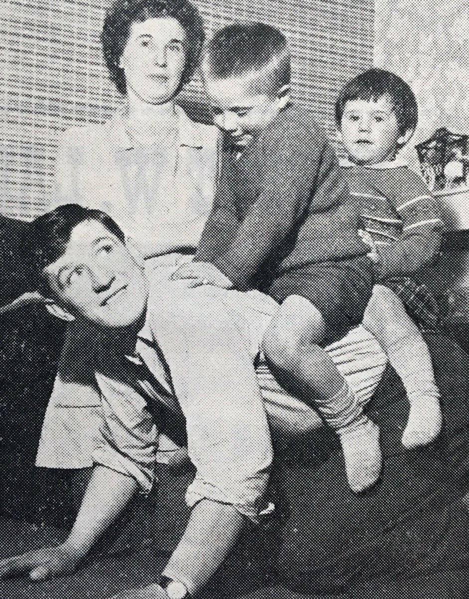 TrinityHeritage's tweet image. Happy heavenly birthday to the late, great Keith Holliday … born on this day 1934 … 🔴⚪️🔵⚜️