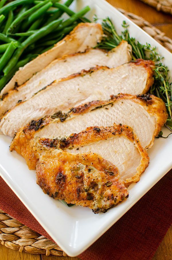 Turkey breast that’s made in an #airfryer! Moist and full of flavour - make this fantastic recipe on the weekend. RECIPE: buff.ly/3qIc3DE #ad #cooking #turkey