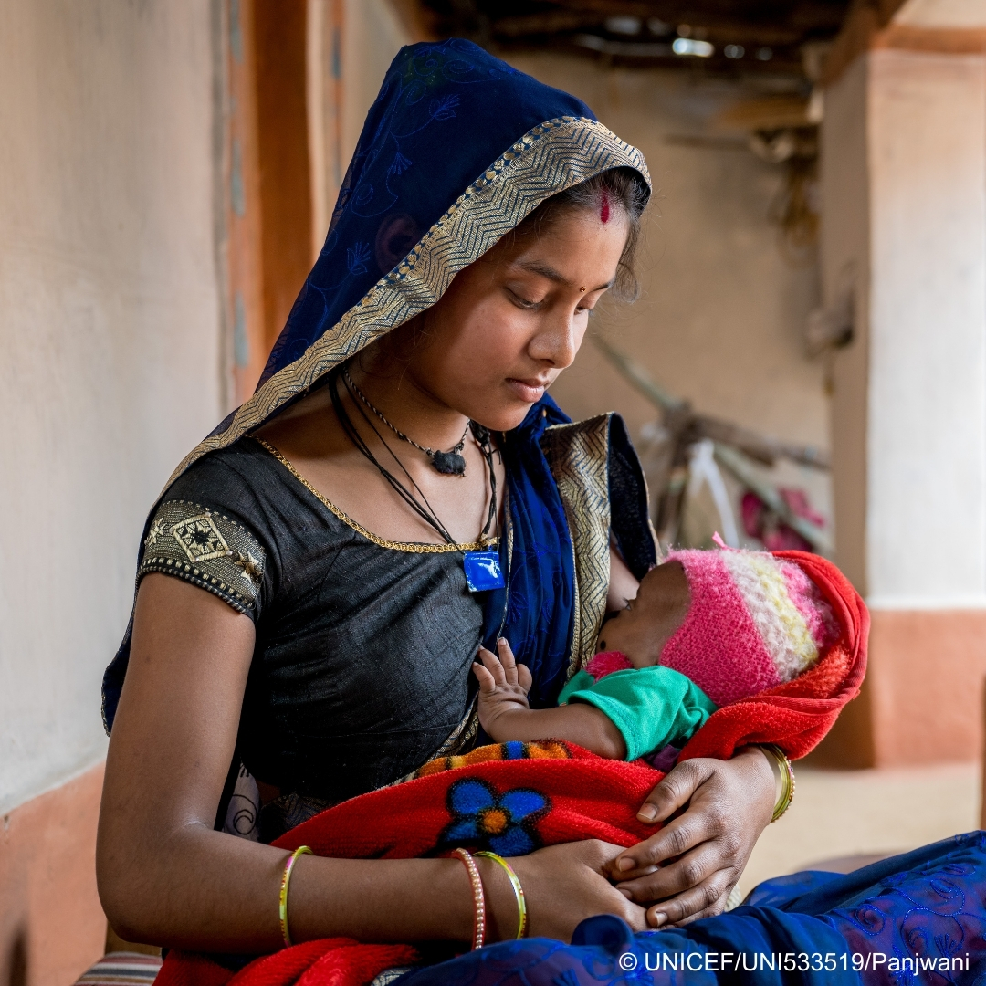 Breastfeeding gives children the healthiest start to life. That’s why we recommend: 🕐 Starting within one hour of birth. 👶🏻 Breastfeeding exclusively without food or water for the first six months. 💪🏽 Continuing together with solid foods for two years or more.