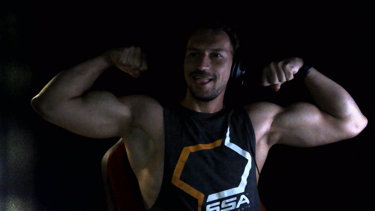 I missed it again yesterday, but heres some post night shift flexing... also is it still considered wake n bake, if you havent slept yet?