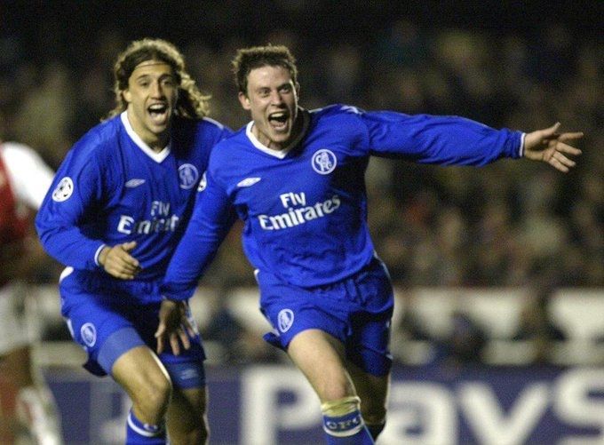 CHELSEA REWIND: Arsenal not so Invincible on this day back in 2004, a game they desperately wanted to win. A truly fantastic night to be a Chelsea fan. ‘It was Wayne Bridge’s goal that sent us out of control, that knocked the Arsenal out of Euro’. #UCL