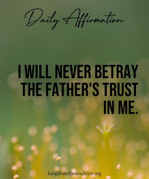 PastorACQ's tweet photo. I will never betray the Father's trust in me.

#ApolloQuiboloy #KingdomofJesusChrist #WordsoftheSon #Quotes #Inspirational #Motivational #Trust #Loyalty #God https://t.co/JdQ3CC1gIg