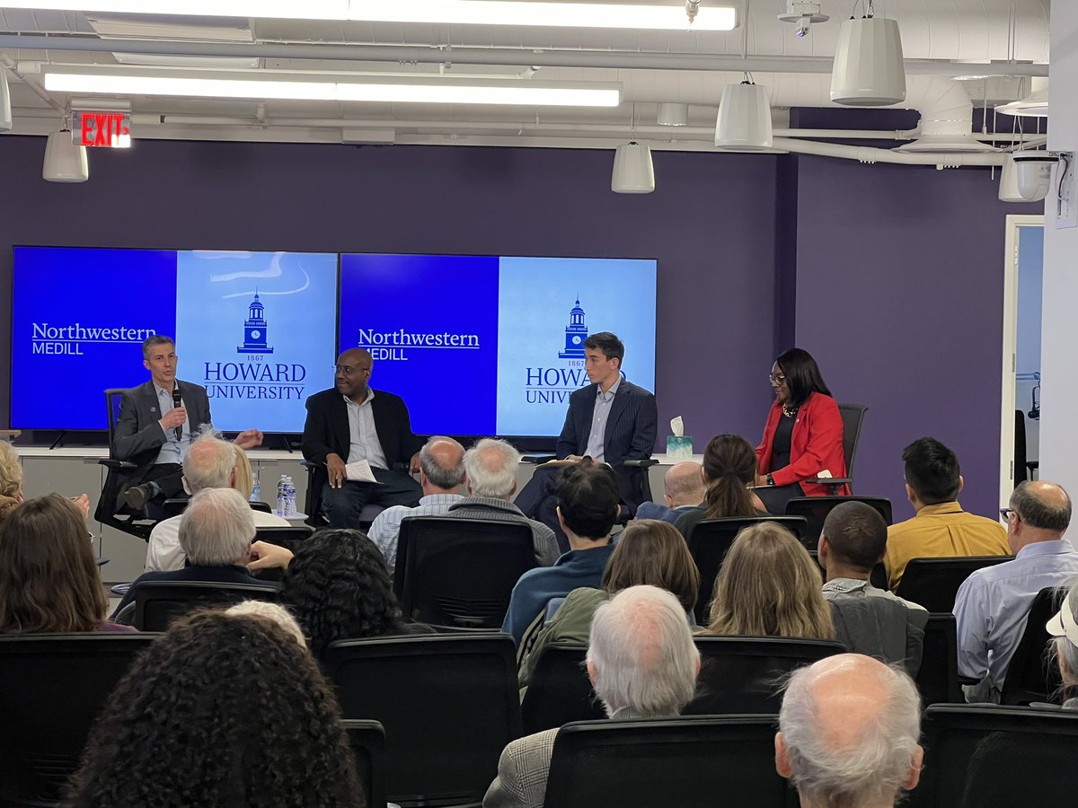 Friday evening @MedillSchool & @HowardU hosted event “Is it real? Or is it AI?”- with @CharlesWhitak16, @jeremygilber  Howard’s Gracie Lawson-Borders and Todd Shrum and @NUAlumni and @washingtonpost’s Eric Lee - attending  @wccordell @jodischneider @brittany81632 & many more.