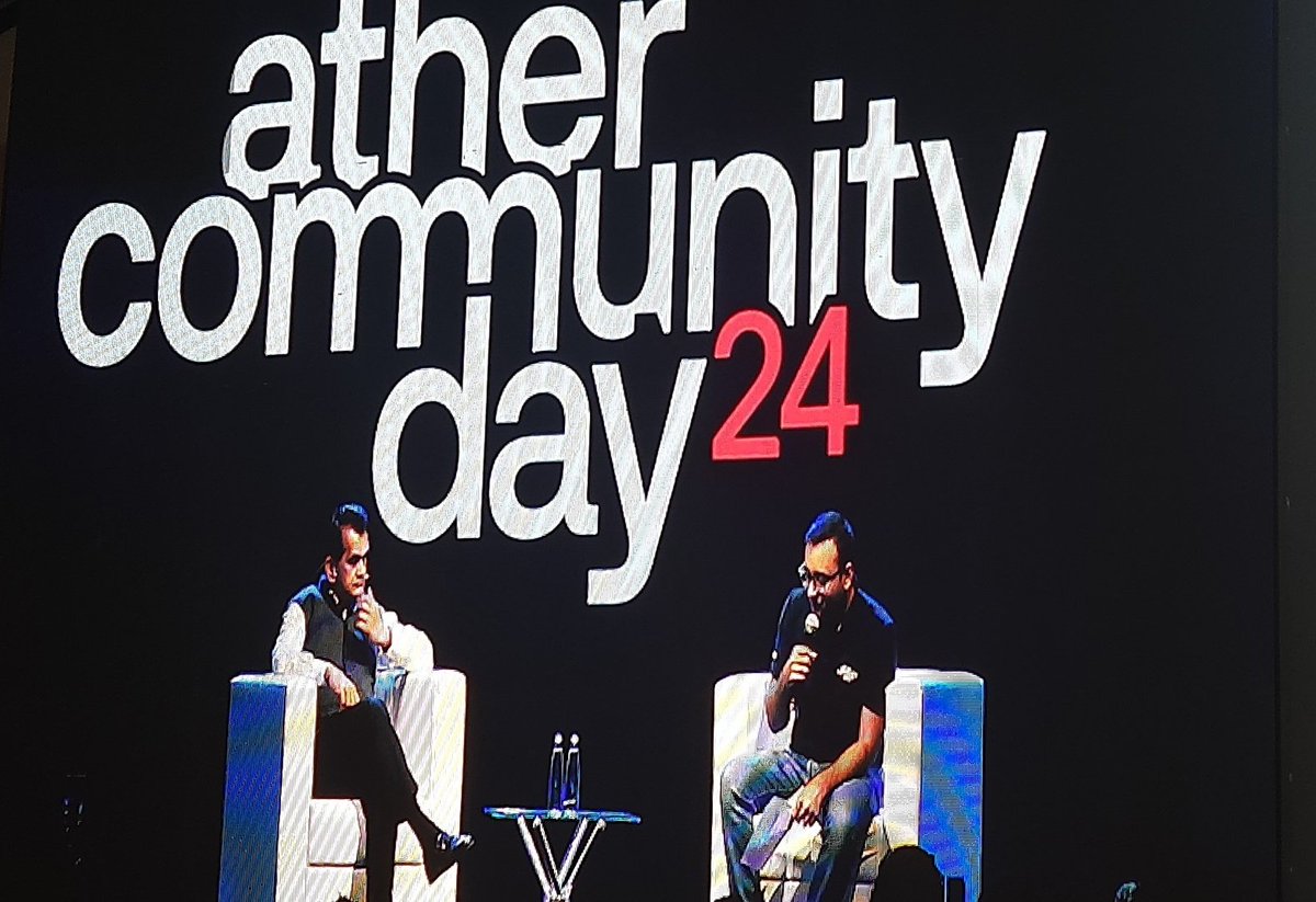 itskrn4's tweet photo. Quick Convo between Tarun and Amitabh khant @atherenergy
#AtherCommunityDay https://t.co/jIJkDsq2nK