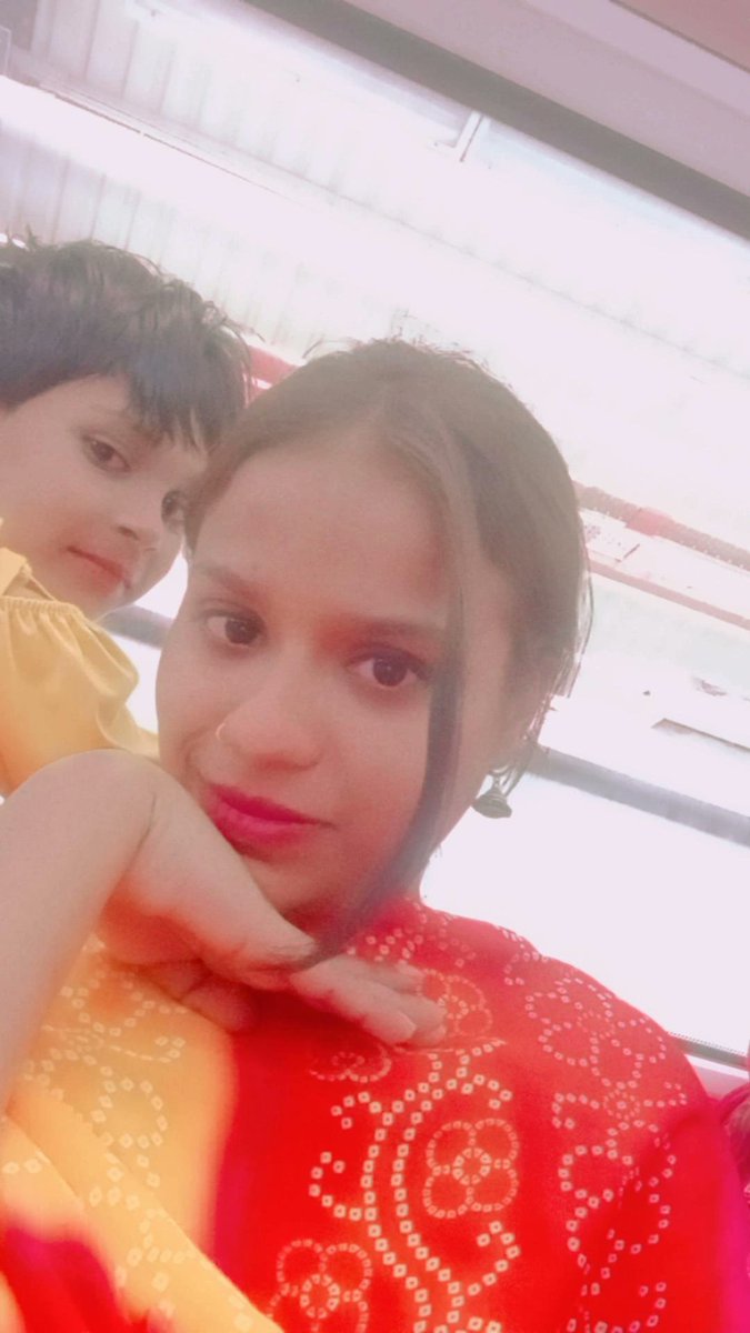 Chinki Prajapati@123 tweet media