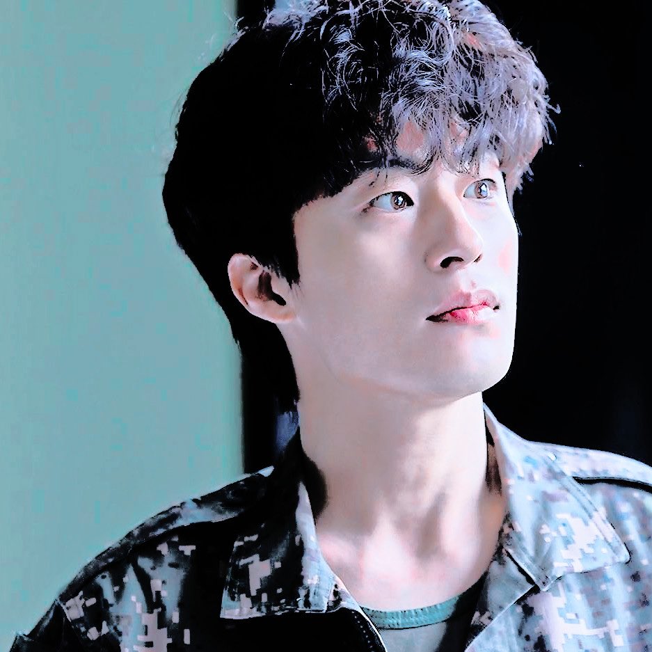 내가 같이 뛰어내려 줄게 근데 어차피 뛰어내릴 거 그러기 전에 네가 꼭 하고 싶었던 거 하고 와