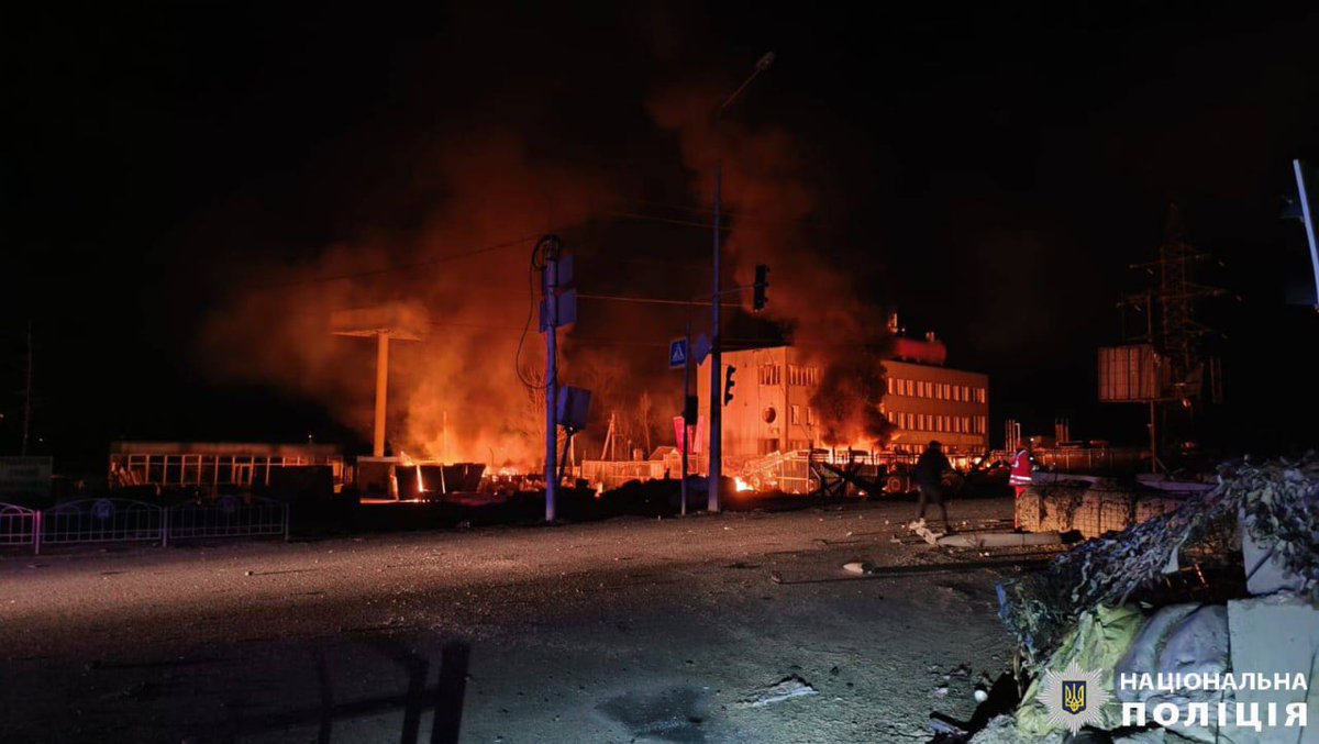 Kharkiv and Kharkiv region are facing near-daily attacks.
6 people were killed, and 10 others were injured by a Russian attack that began around midnight.
At least 9 residential buildings, several administrative buildings, private vehicles as well as the local businesses were