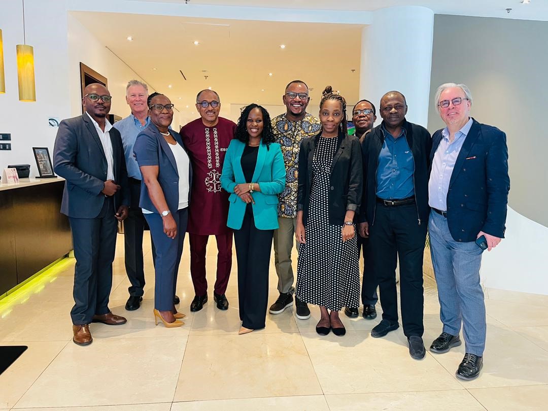 Feel privileged to engage with committed & knowledgeable members of the African #HIV Sustainability, Governance & Leadership Group - developing a radical Africanised agenda based on Ubuntu principles