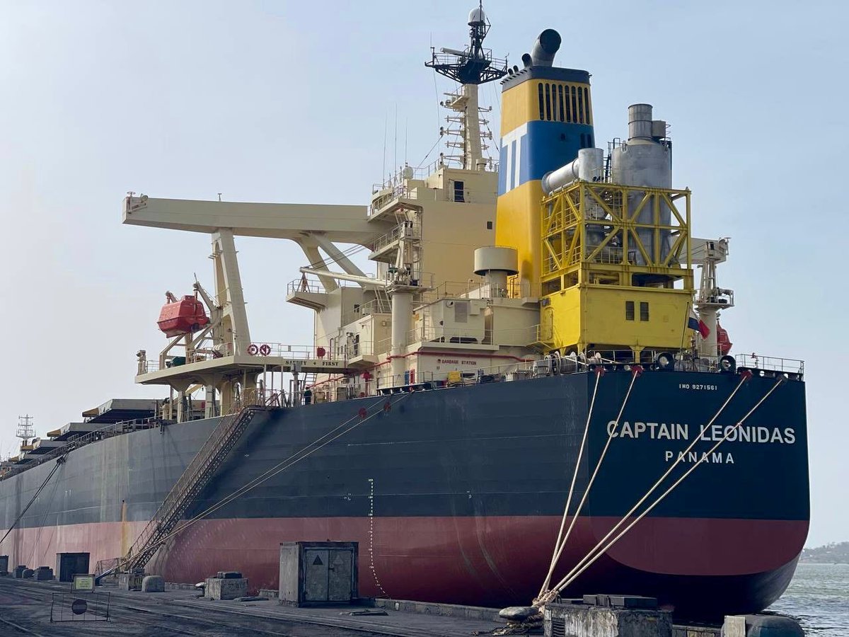 The record cargo of iron ore was exported from Pivdennyi seaport via the #Ukrainian_Corridor. The CAPTAIN LEONIDAS vessel (Panama flag), loaded with 195.7 thousand tonnes of freight, left Pivdennyi port on April 5. It is the largest vessel to call at Ukrainian ports since the…