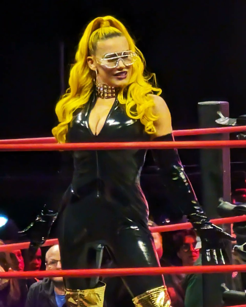 thetayavalkyrie tweet picture