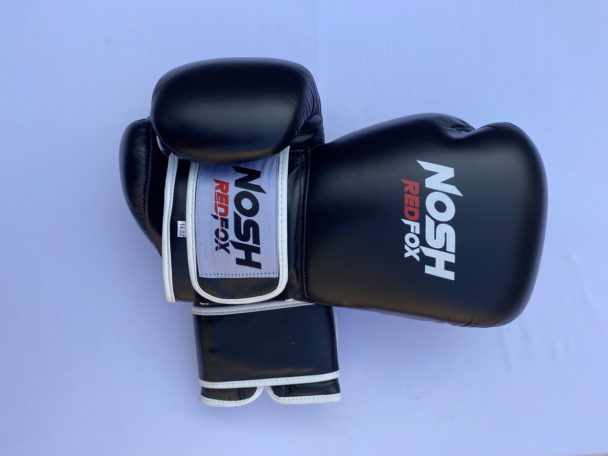 NoshRedfox's tweet photo. Genuine premium quality Cowhide Leather Boxing Gloves. Available Customize products with customer logos. 

#NewYork #earthquakenyc #Boxing #BOXINGnBBQ #BoxingNews #kickboxing #buyingcontent #everlast #Noshredfox https://t.co/cMcObw4rrs