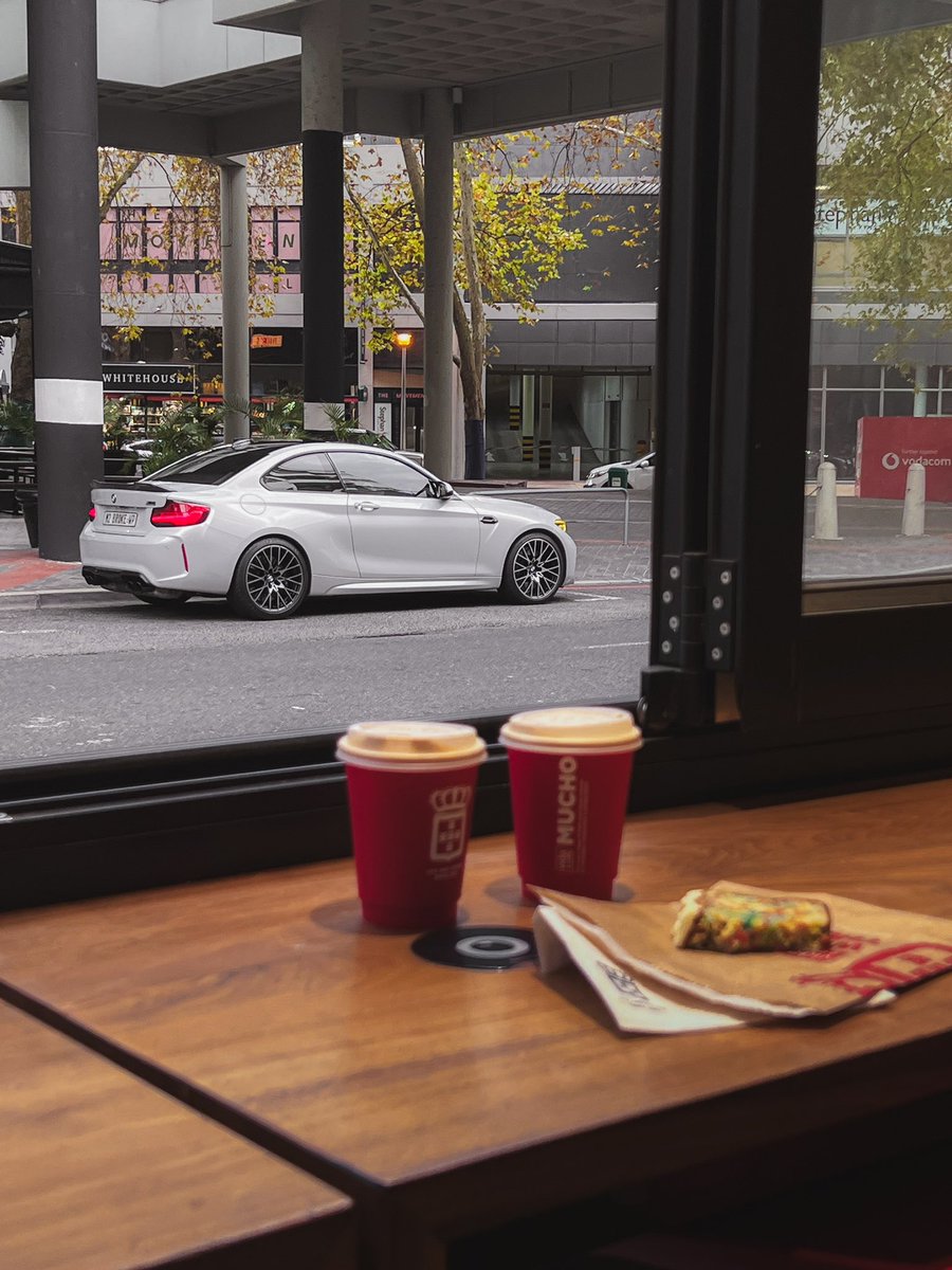 Simon Luckhoff tweet media