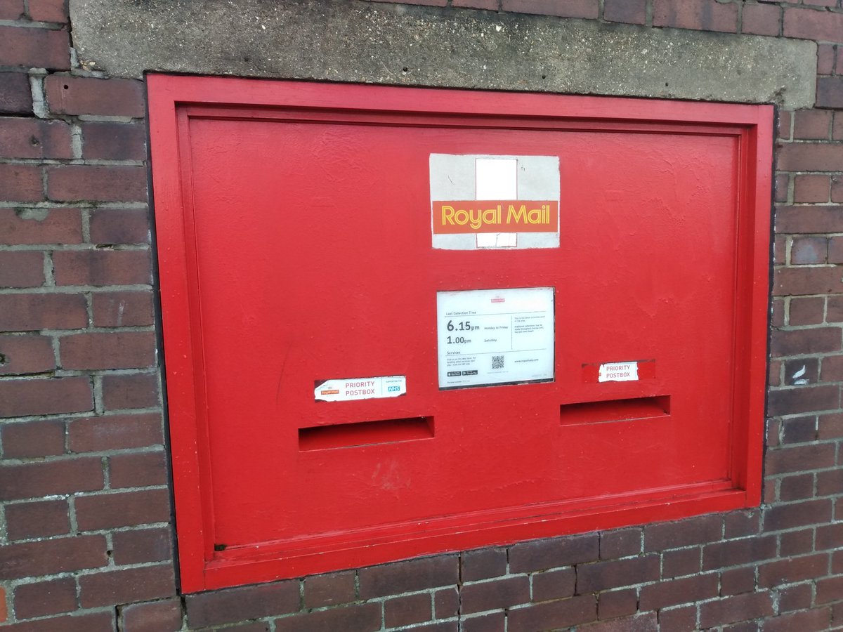 Large double wall box at Salisbury Sorting Office #PostboxSaturday #NotInDorset