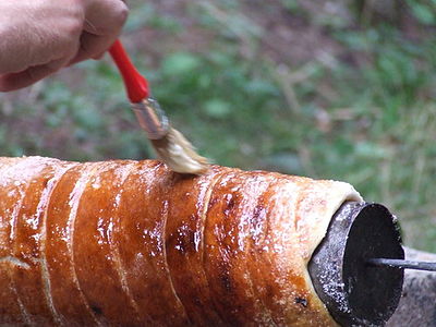 ACStefanescu's tweet photo. Rețeta nu acceptă niciodată carne sau brânză.
https://t.co/GEHaH5hV8s 

#Ardeal #Baumkuchen #desert #deserturiromanesti #Kürtőskalács #reteteardelenesti #reteteromanesti #retetevechi #rom #Romania #visitromania #oldrecipes #followers https://t.co/E4Xcgdxbx0