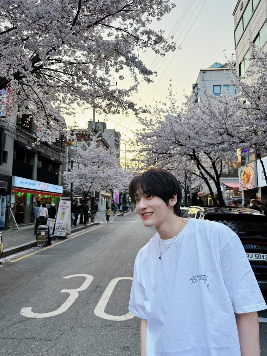 อ้าวหวัดดีคับแหะๆไม่เจอกันนานเลย