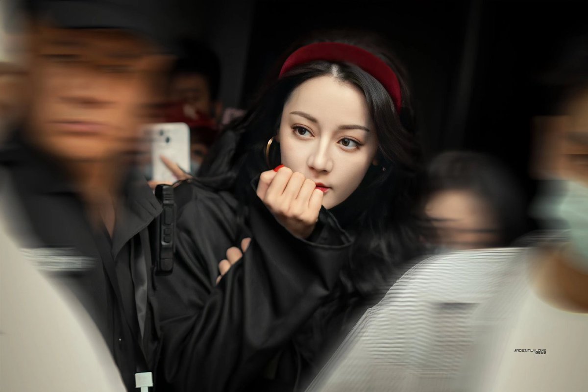 dear_alice88's tweet photo. #Dilireba #Dilraba #迪丽热巴 ��😇🙏👸🌹🤍💗 Lux's Brand Event on 20240305 🙏🙏🙏 🍒 #Truth2 's recording. https://t.co/Ih1JXyMqE5