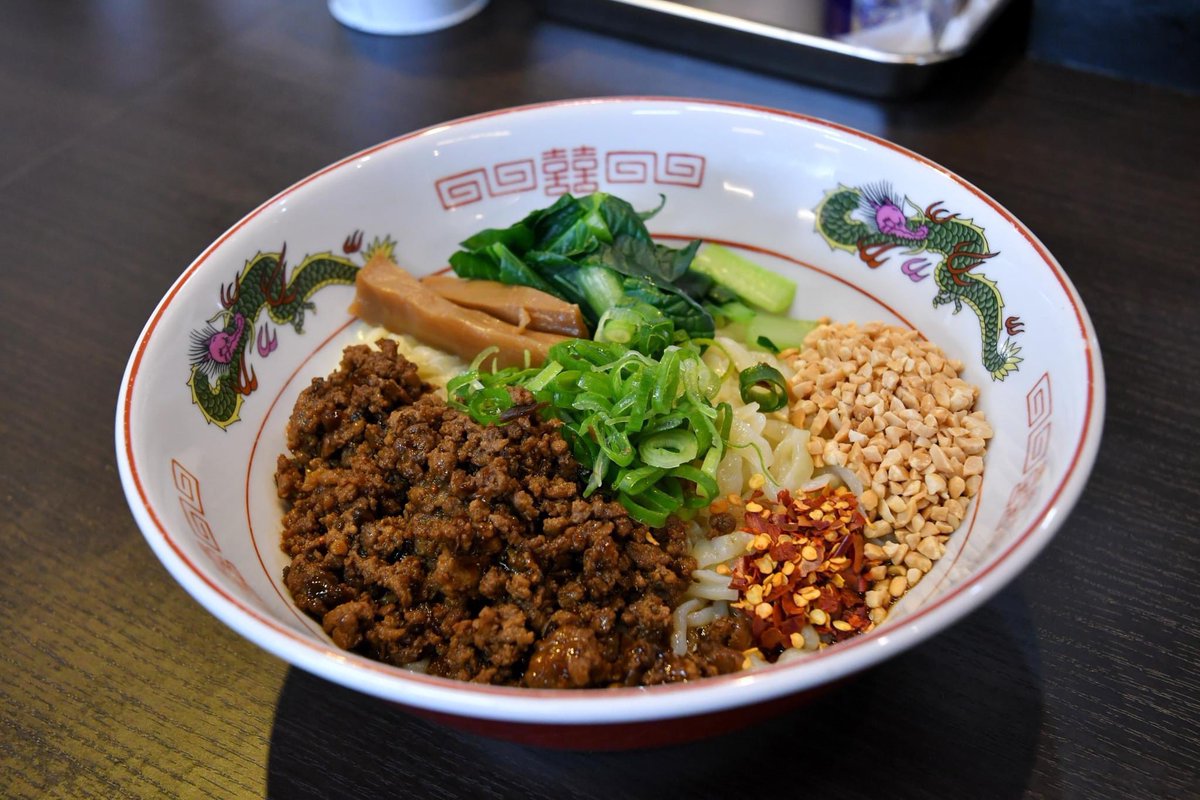 ibaraki_kasama's tweet photo. 【ジャパン・メニュー・アワード2023受賞✨中華そばのあい川】

市内の「中華そばのあい川（かわ）」の「汁なし坦々麺」が、グルメアプリSARAHが主催、株式会社講談社が協力するジャパン・メニュー・アワードで星1つを受賞しました。

受賞おめでとうございます‼️

@en_aikawa https://t.co/mJJjimYgHJ
