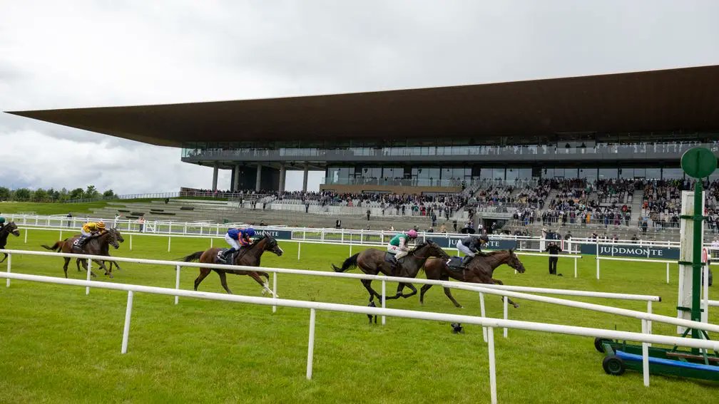 ❌ The Curragh's Group 3 Saturday card has been abandoned due to parts of the track being unraceable