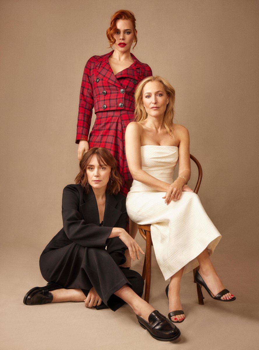 Gillian Anderson Billie Piper Keeley Hawes three fabulous reasons to watch SCOOP this weekend. Now playing.