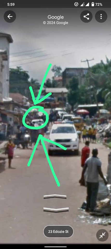obijuniorfx's tweet photo. TwitterNG I am looking for one woman,her shop is around d green circle in d first slide,She’s fondly called Mama Chi. I wish she’s still alive so I can return d favor she did me 19yrs ago If I pass-by her shop,she used to gift me moimoi after school dismissal in my primary sch… https://t.co/78D1HVURIs