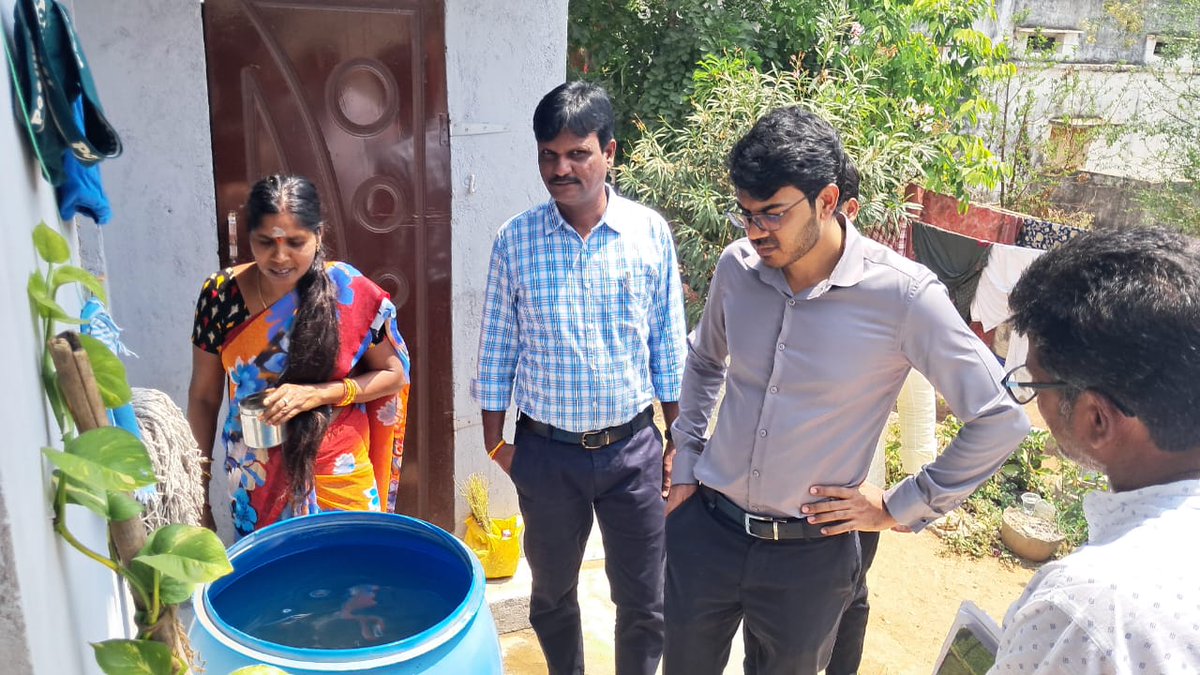 MC_Mahabubnagar's tweet image. Hon&apos;ble @ACLB_MBNR examined the #WaterSupply at the school Anganwadi Center &amp;amp; Other Places in Boyapally region along with @MC_Mahabubnagar, #MunicipalEngineer &amp;amp; #AssistantEngineer in the town. 
#CleanWaterForAll #MissionBhagiratha @mb_telangana @TSMAUDOnline @Collector_MBNR
